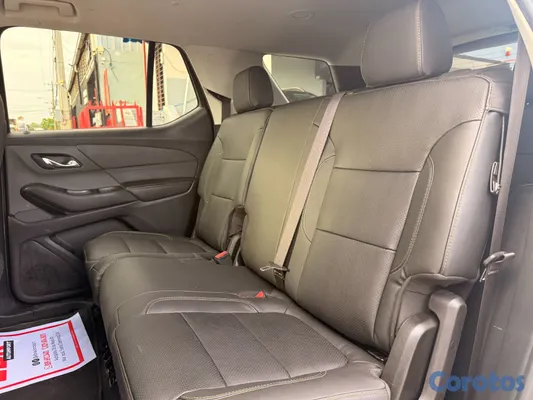 jeepetas y camionetas - 2021 CHEVROLET TRAVERSE LT  9