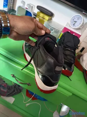 zapatos para hombre - USADO COMO NUEVO JORDAN. 10