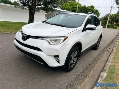 Toyota rav4 2018 xle