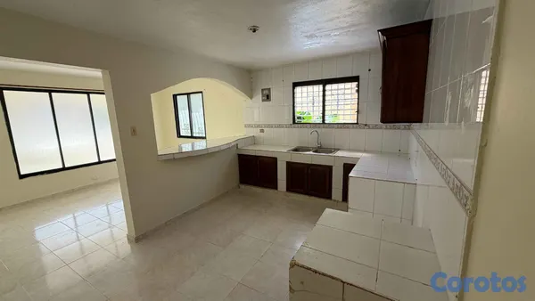 casas - Casa en 2do nivel de 4 habitaciones en Lucerna Fre 5