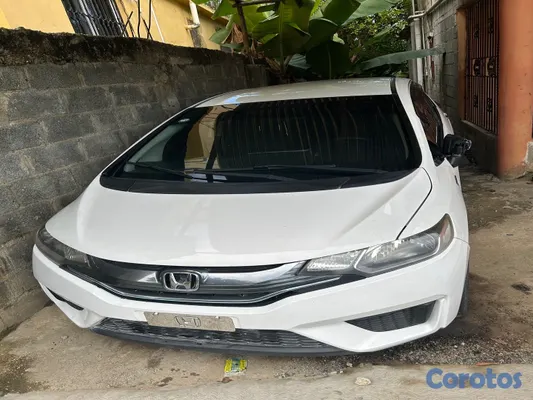 carros - Honda Fit Hybrid 2015 de 4 puertas y bajo consumo de gasolina  3