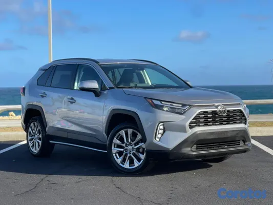 jeepetas y camionetas - Toyota RAV4 XLE 2024 3
