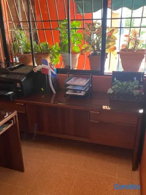 articulos de oficina - Set escritorio y Credenza en caoba  2