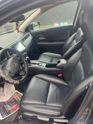 jeepetas y camionetas - se vende HRV. somos Diler  9