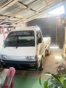 vendo camioneta DAIHATSU buena condicion 