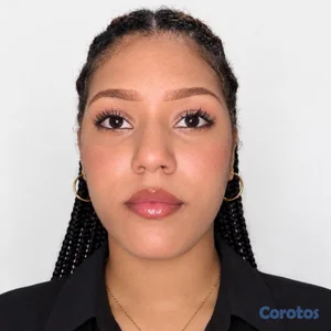 Busco empleo como cajera , secretaria o servicio al cliente y ventas.