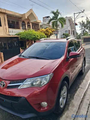 jeepetas y camionetas - Toyota Rav4 año 2014 como nueva  10