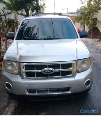 jeepetas y camionetas - Vendo Ford escape en excelente condición 4