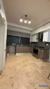 En Venta Amplio y elegante apartamento
