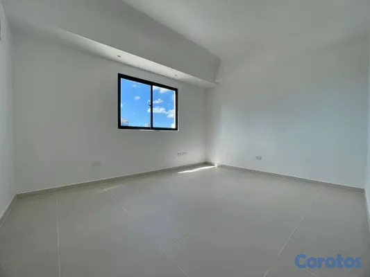 apartamentos - Apartamento en renta en torre moderna próximo a la Churchill 8