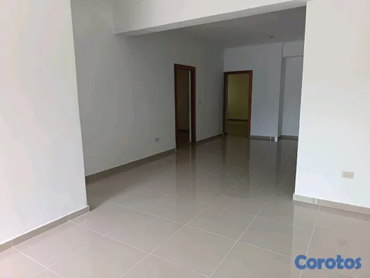 apartamentos - vendo apartamento 130 n2  3 habitaciones planta full  en respaldo los tres ojos  6