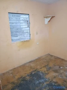 habitación sala cocina y baño ojo el baño esta afuera 