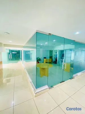 oficinas y locales comerciales - Local comercial\Oficina en Renta en Distrito nacio 5