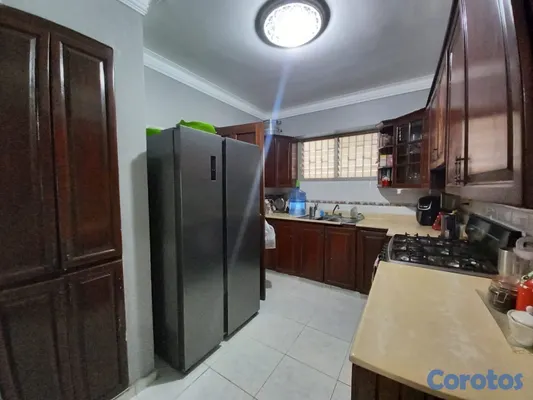 apartamentos - vendo mirador norte próxima a la Caonabo segundo nivel tres habitaciones dos par 4