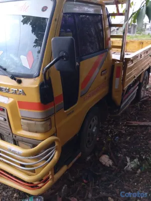 camiones y vehiculos pesados - Camión Daihatsu 96 3