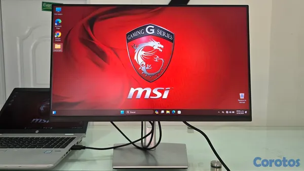 computadoras y laptops - Monitor Dell sin Bordes 24 Pulg hdmi Pantalla Giratoria  3