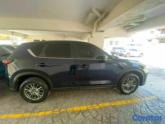 jeepetas y camionetas - Mazda CX5 Full Touring 2017 3