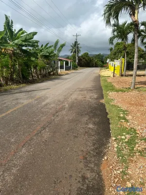solares y terrenos - se vende en samana carretera playa ricon 5