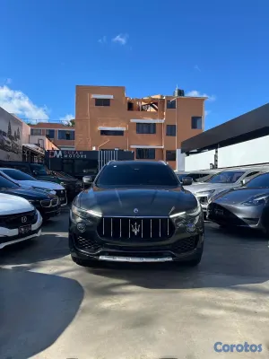 jeepetas y camionetas - Maserati Levante 2017 2