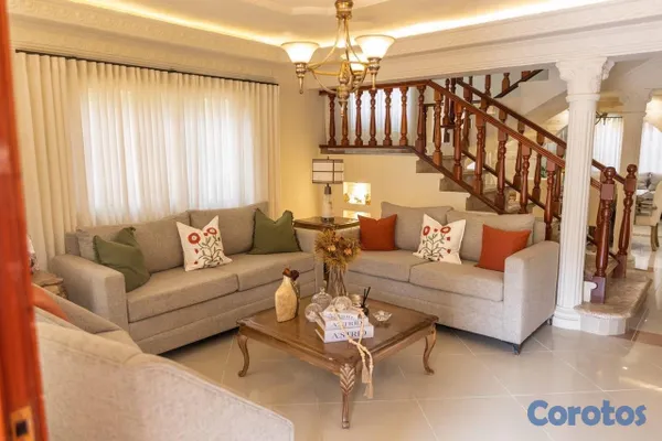 casas - CASA DE 3 NIVELES CON PANELES SOLARES EN VENTA EN VISTA HERMOSA  8