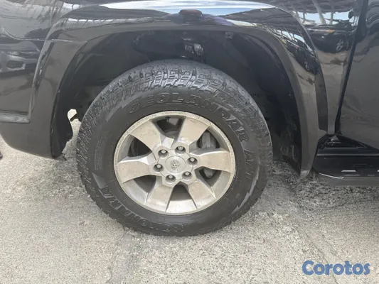 jeepetas y camionetas - Toyota 4runner 2011 6