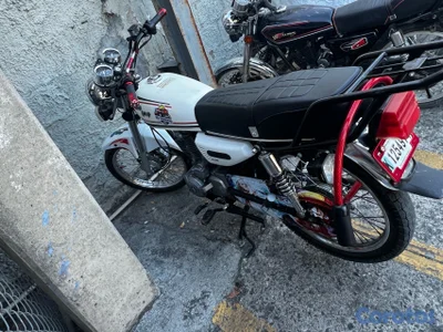 vendo CG150 2016 papeles originales a mano soy de San Cristóbal 