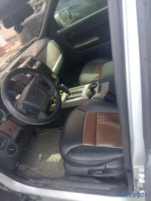 jeepetas y camionetas - Yipeta Gris Ford Escape XLT Full Años 2008 6