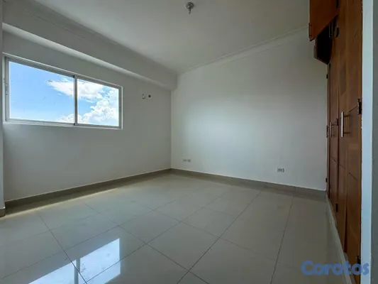 apartamentos - Apartamento en alquiler en Evaristo Morales 3
