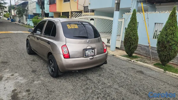 carros - Nissan march 2009  6