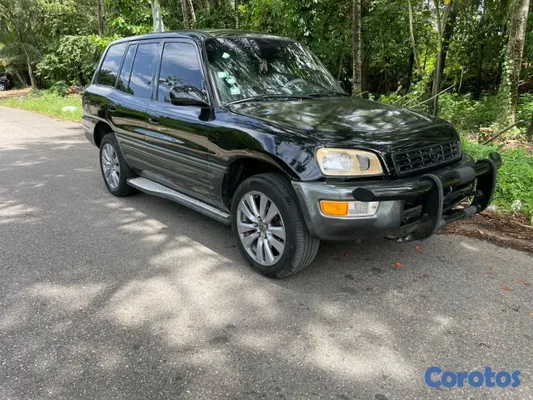 jeepetas y camionetas - Toyota rav4 1998 3