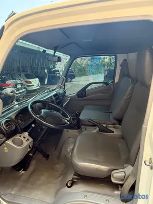 camiones y vehiculos pesados - Hino 300 Furgon 2020 9