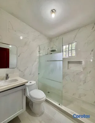 casas - Casa de 3 habiaciones 2.5 baños en alquiler en Alt 12