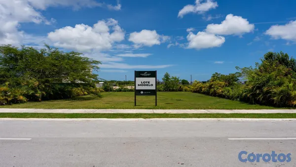 solares y terrenos - Solares en venta en Royal Gardens Estates, Vistacana, Punta Cana 2
