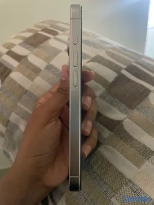 celulares y tabletas - iPhone 15 Pro 5