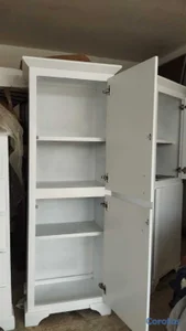 Alacena de cocina blanca 
