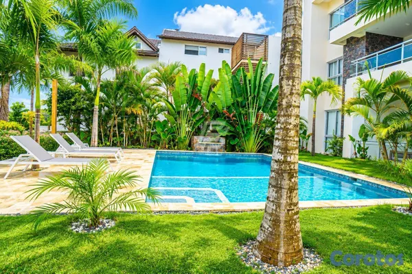 apartamentos - Apartamento de 2 Habitaciones: Ascensor, Piscinas y Hermoso Patio Español 2