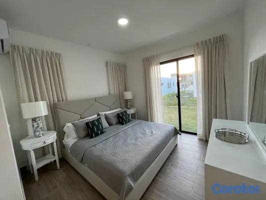 casas vacacionales y villas - 🏡 Villa de Lujo en Vistacana, Punta Cana | Excelente Inversión y Alta Plusvalía 6