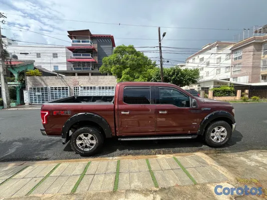 jeepetas y camionetas - Ford F150 2016 en excelentes condiciones  5