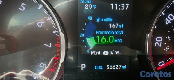 jeepetas y camionetas - Toyota Rav4 2021 XLE 3