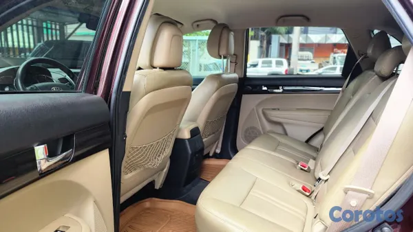 jeepetas y camionetas - 2013 KIA SORENTO (USADO) NEGOCIABLE 14