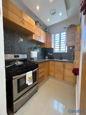 casas - vendo casa santo Domingo este dos niveles tres habitaciones dos baños dos parqu 5