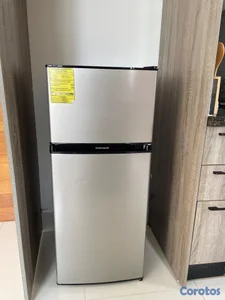 Nevera Frigidaire 8 pies - EXCELENTES CONDICIONES 