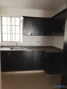 Apartamento en alquiler cercano a la autopista de San Isidro, Res. Unased 