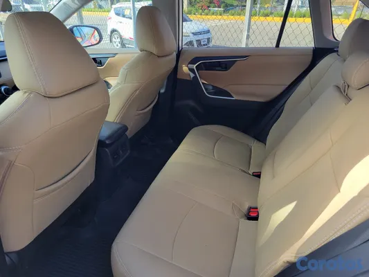 jeepetas y camionetas - VENDO TOYOTA RAV4 2024 4X4  6
