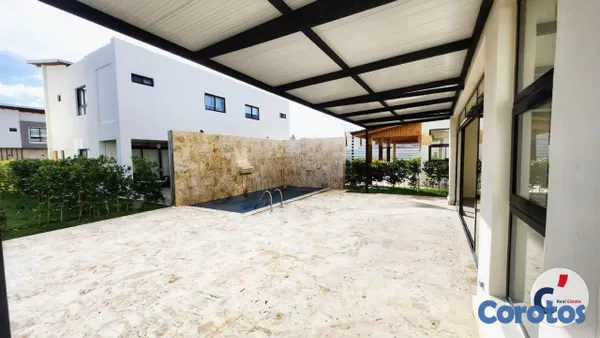 casas - Villa de Lujo de Dos Niveles con Piscina · Ref 140 13