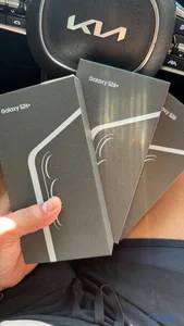vendo Samsung s26 normal y plus nuevos sellados bloqueados de red 