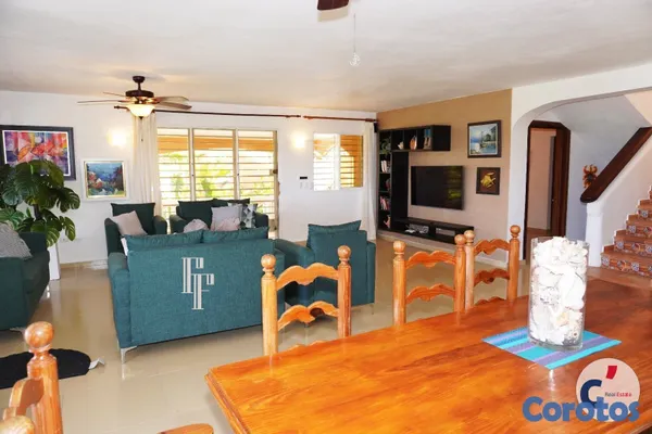casas - Villa en colina con hermosas vista al mar · Ref 10 20