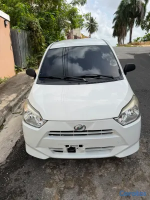carros - Vendo Daihatsu Mira 2018 en muy buenas condiciones 2
