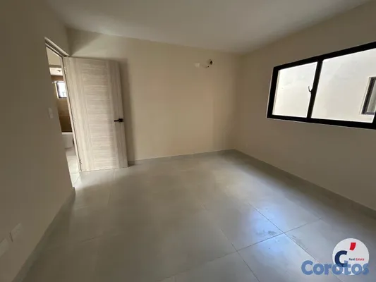 apartamentos - Se alquila apartamento vacío a estrenar en Punta C 5