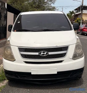 Hyundai H-1 año 2012 4 cilindros